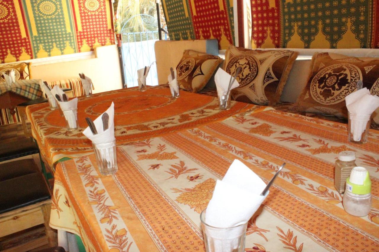 Maison D'Hote Anissa Restaurant Ait Baha Bagian luar foto
