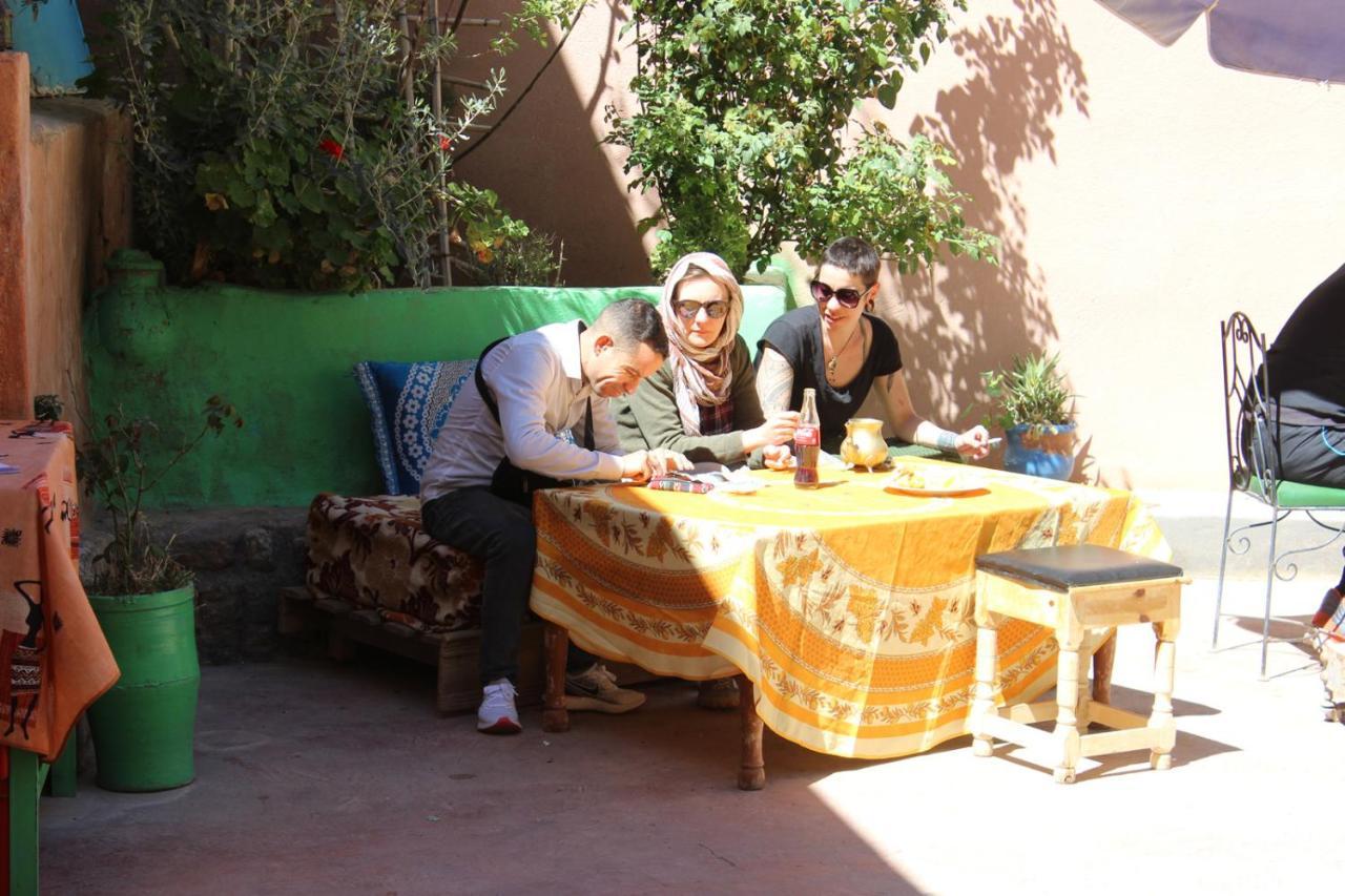Maison D'Hote Anissa Restaurant Ait Baha Bagian luar foto